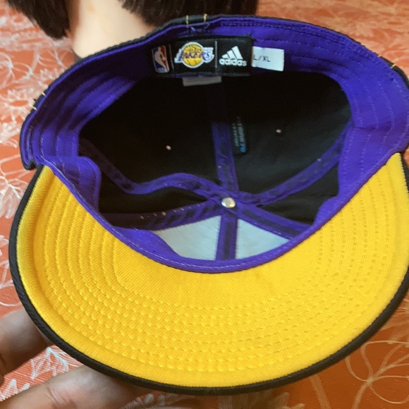 Los Angeles Lakers hats. - Picture 7 of 12